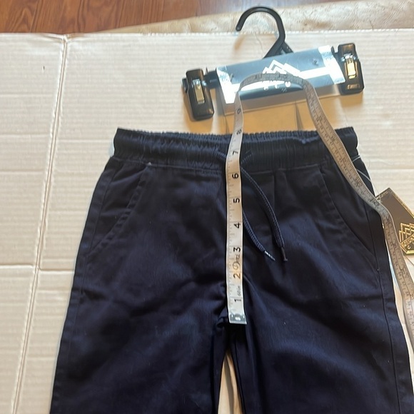 NWT-Canyon club-4T-navy/khaki-2pk, elastic waist with drawstring jogger pants. - Picture 8 of 12